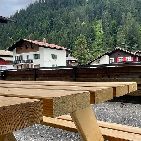 Haus St. Martin Gasthuis Klosterle am Arlberg